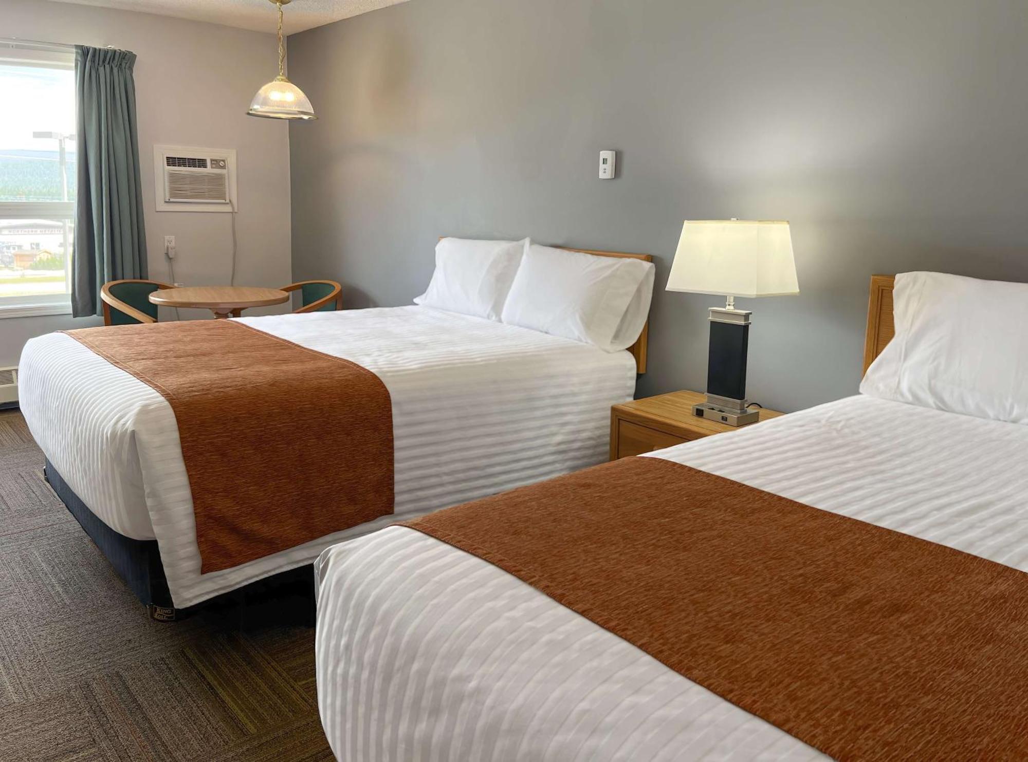 Coast Hinton Hotel Zewnętrze zdjęcie